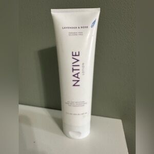Native lotion- lavender‎ & rose